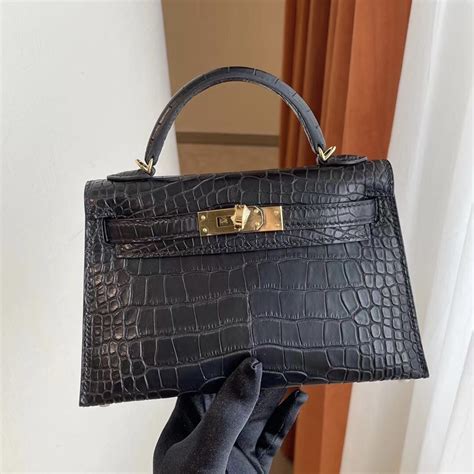 mini kelly hermes prezzo|Hermes mini kelly crocodile.